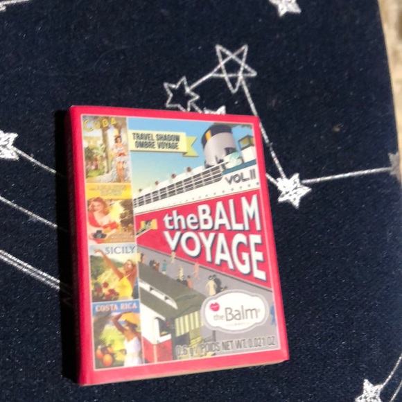 Ciaté Bronzer and The Balm Springs eyeshadow - Picture 1 of 5